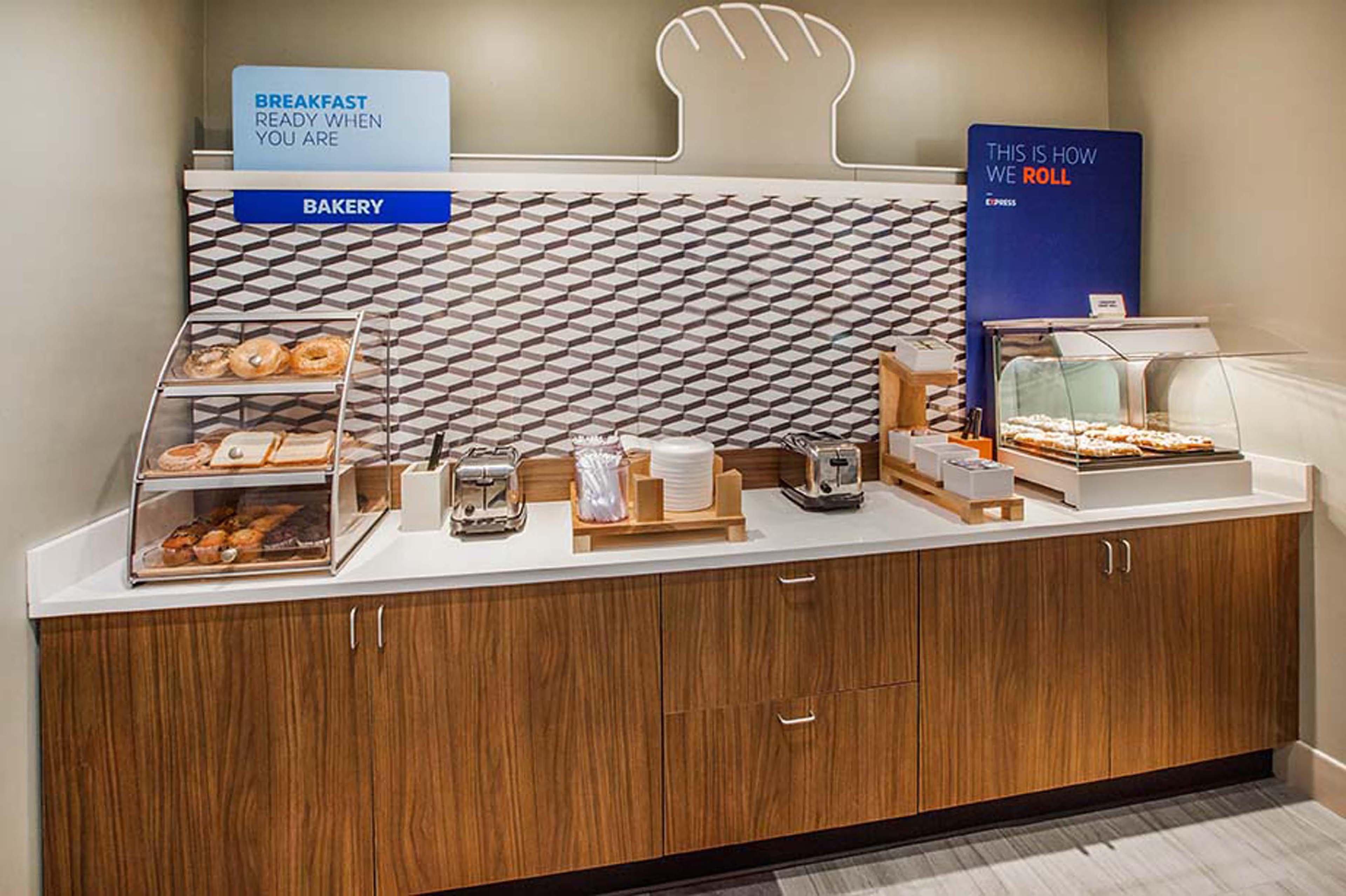 Holiday Inn Express & Suites Roanoke Rapids By Ihg Kültér fotó