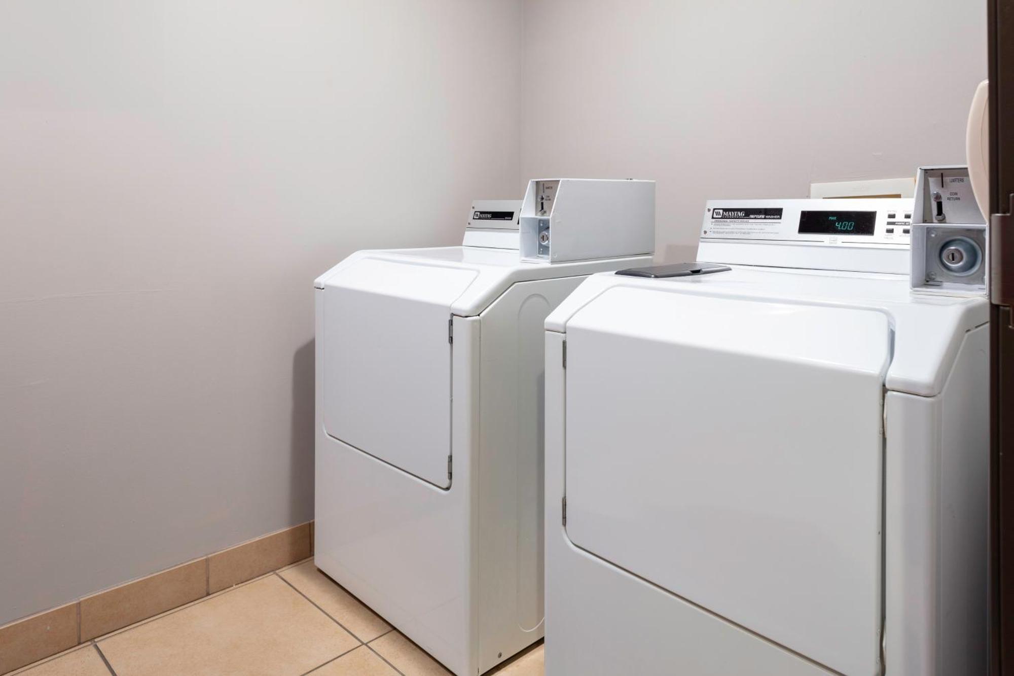 Holiday Inn Express & Suites Roanoke Rapids By Ihg Kültér fotó