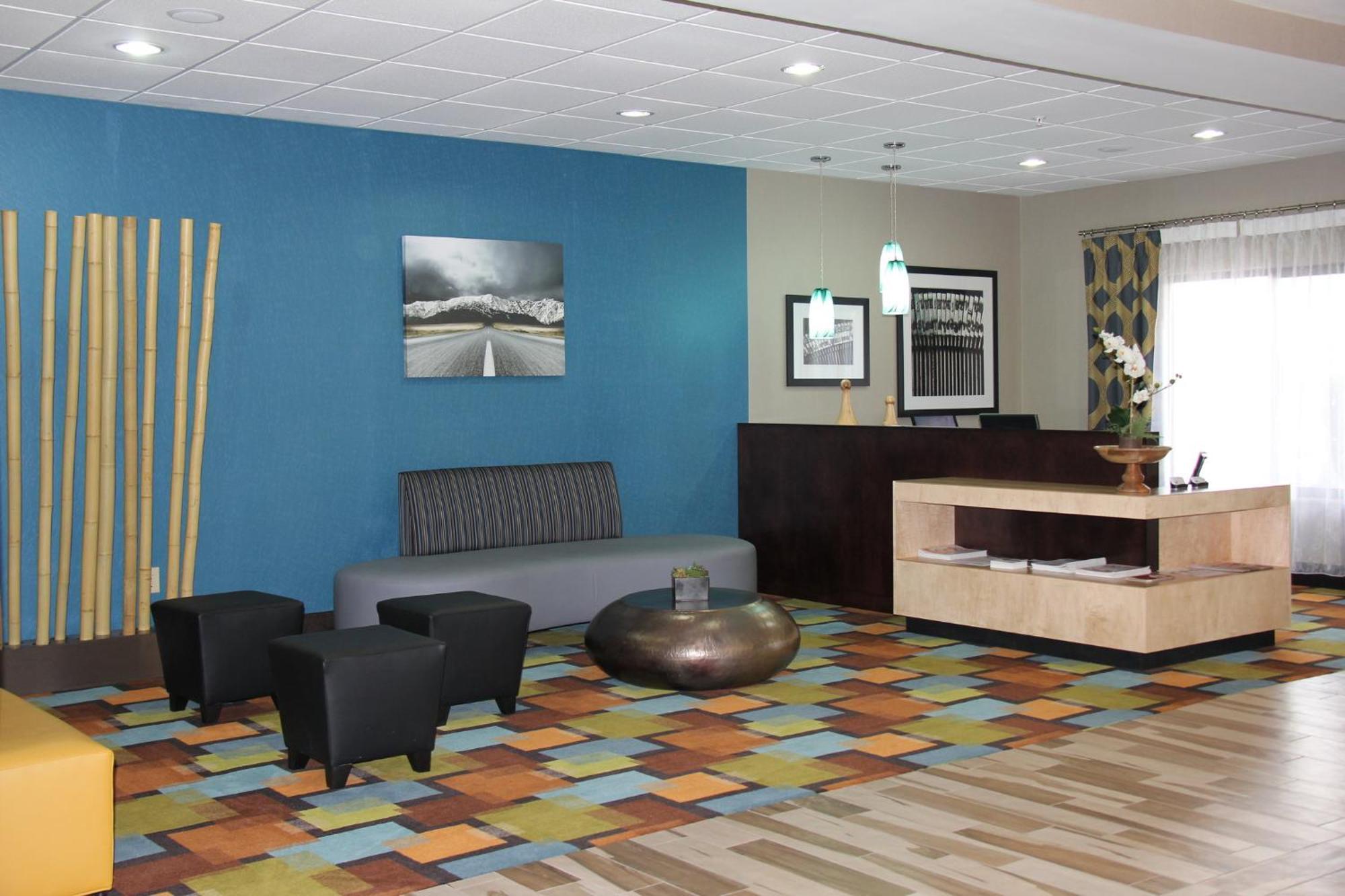 Holiday Inn Express & Suites Roanoke Rapids By Ihg Kültér fotó