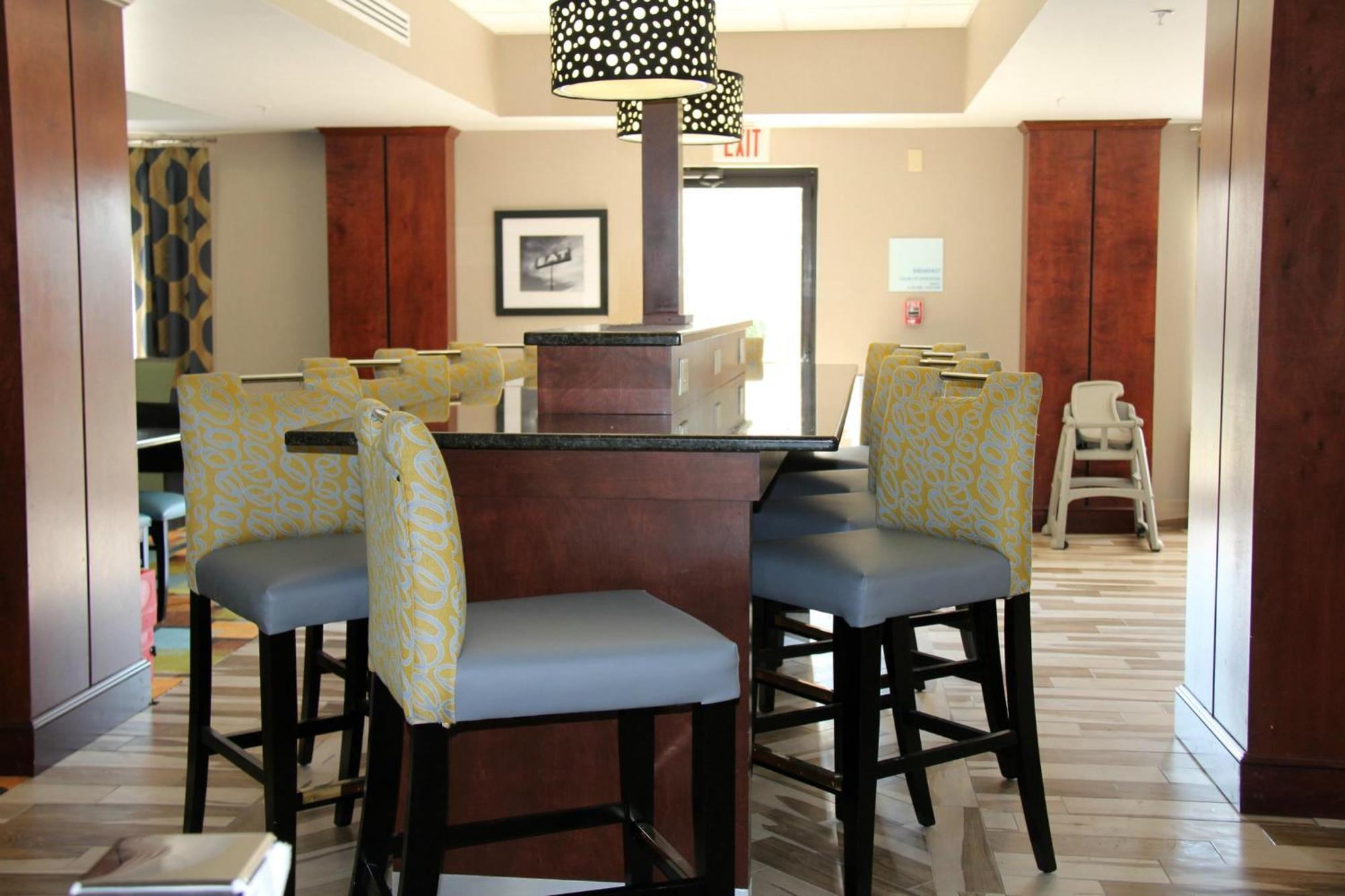 Holiday Inn Express & Suites Roanoke Rapids By Ihg Kültér fotó