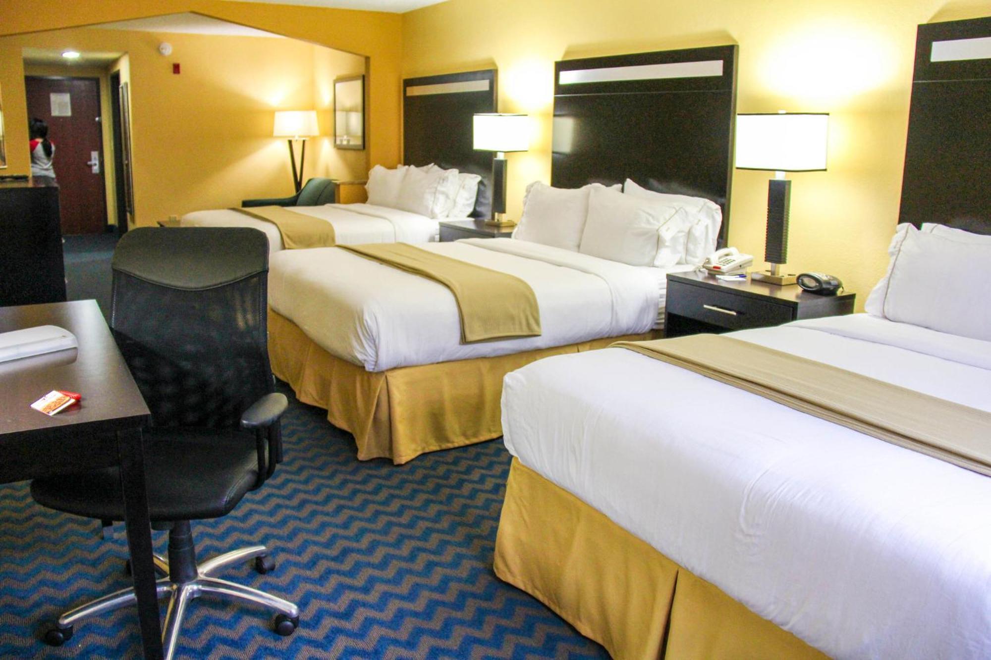 Holiday Inn Express & Suites Roanoke Rapids By Ihg Kültér fotó
